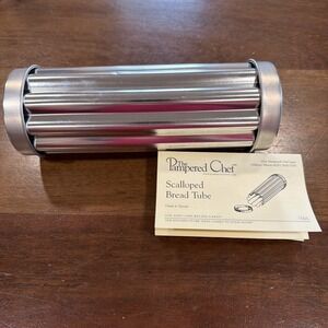 Pampered Chef Scalloped Bread Tube #1565 Loaf Pan & Use/Care/Recipe cards